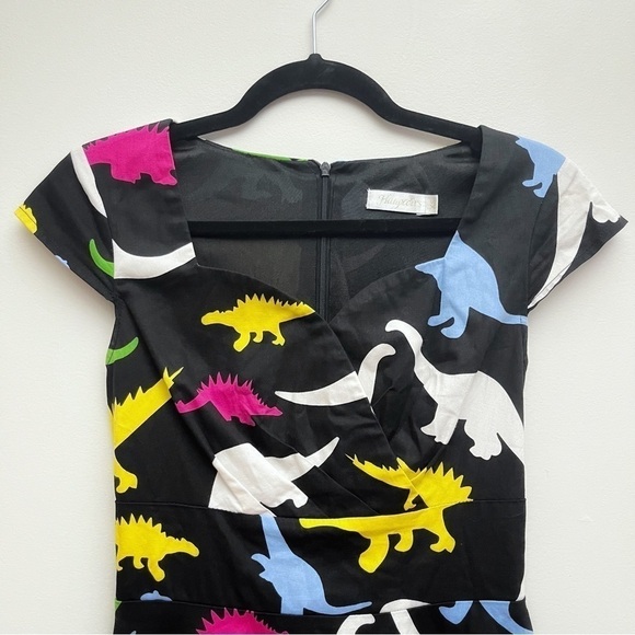 Hanpceirs Dinosaur Print Retro Vintage Cocktail Swing Dress with Pockets - Picture 3 of 10